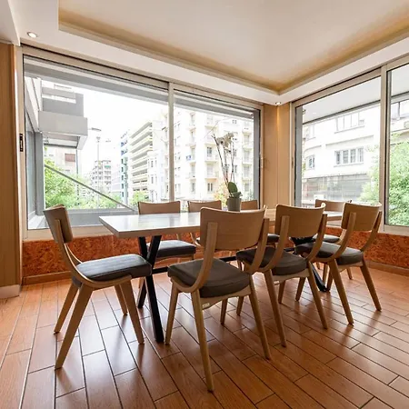 Parnon Hotel 3*