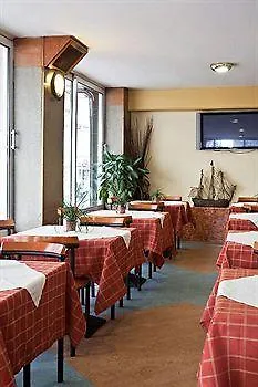 Parnon Hotell 3*