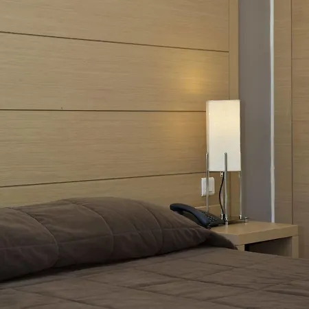 Parnon Hotell Aten