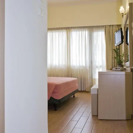 Parnon Hotell